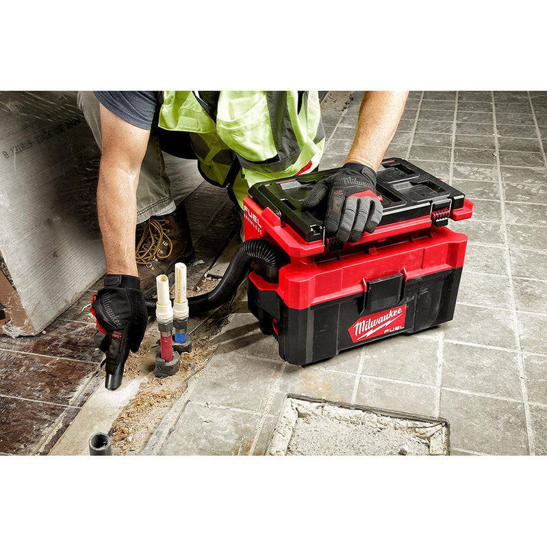 0970-20-48-11-1862 M18 FUEL PACKOUT 18-Volt Lithium-Ion Cordless 2.5 Gal. Wet/Dry Vacuum with (2) M18 HIGH OUTPUT 6.0 Ah Batteries