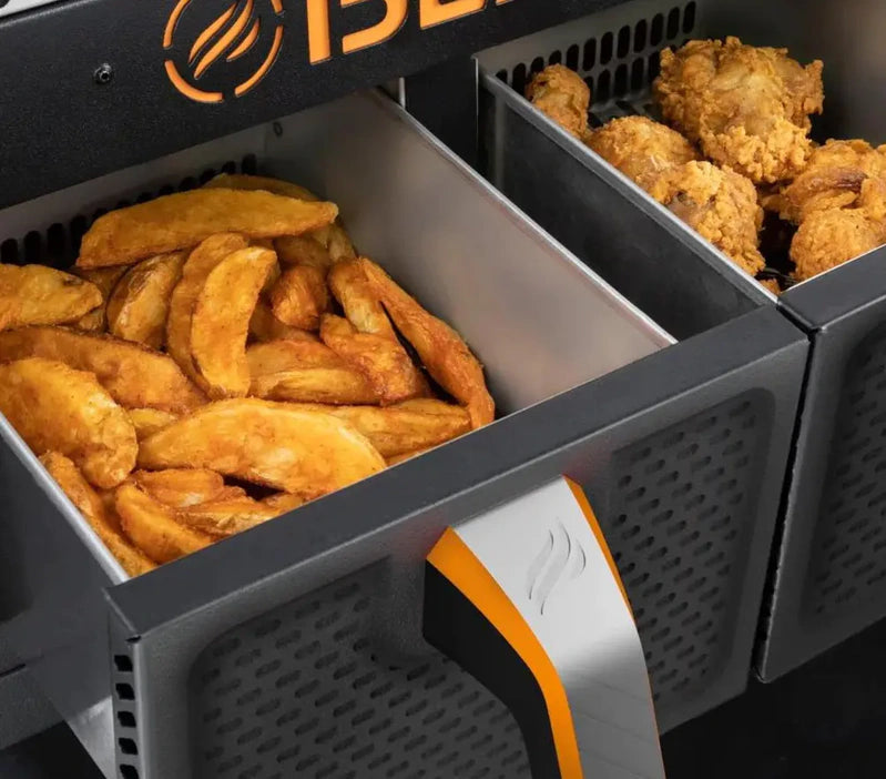 💥Clearance Sale🔥Blackstone 2-Burner 28" Griddle with Electric Air Fryer and Hood