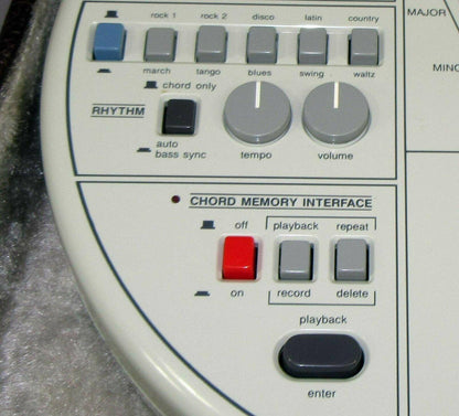Suzuki Omnichord OM 84 System Two w/ Hard Case Power Supply Manual TESTED! WORKS