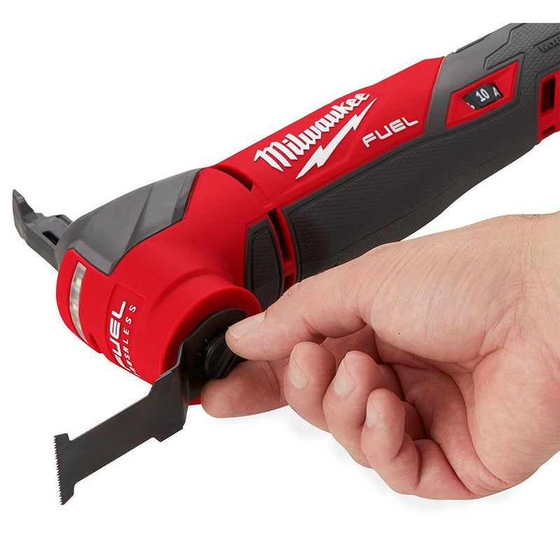 2836-21 M18 FUEL 18V Lithium-Ion Cordless Brushless Oscillating Multi-Tool Kit with one 5.0 Ah Battery, Charger and Tool Bag