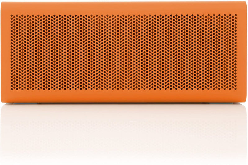 805 Portable Wireless Bluetooth Speaker 18 Hour Playtime Built-in 4400 mAh Power Bank Charger